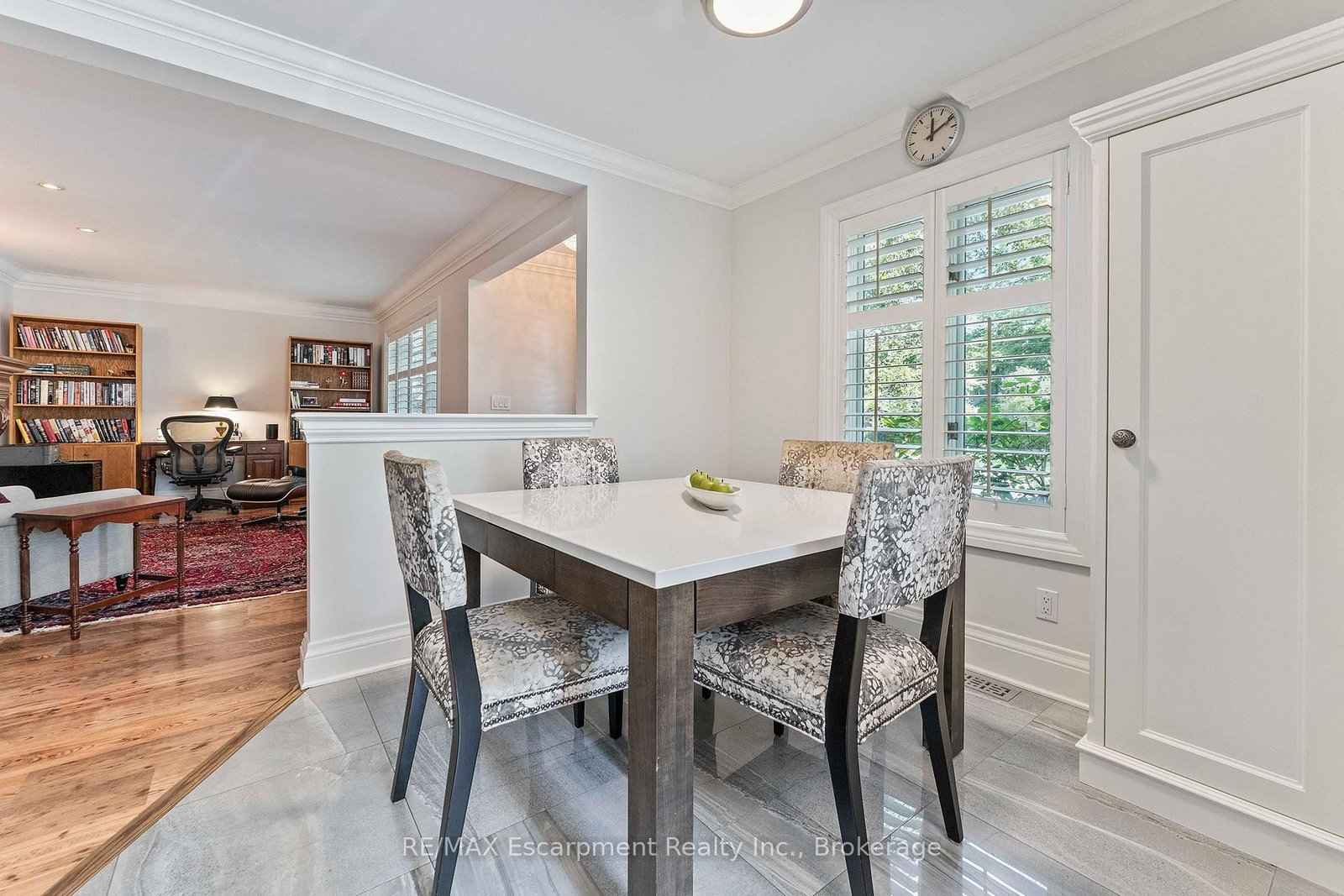 380 Watson Avenue • Oakville, ON photo 8