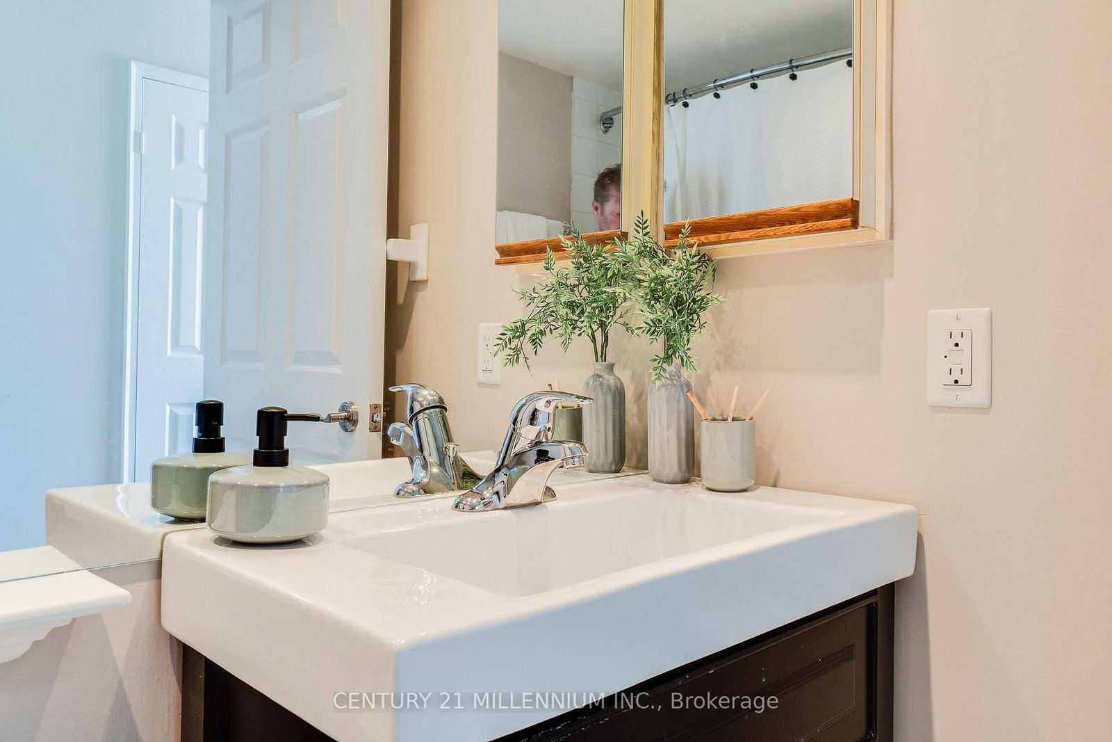 4450 Tucana Court • #902 • Mississauga, ON photo 32