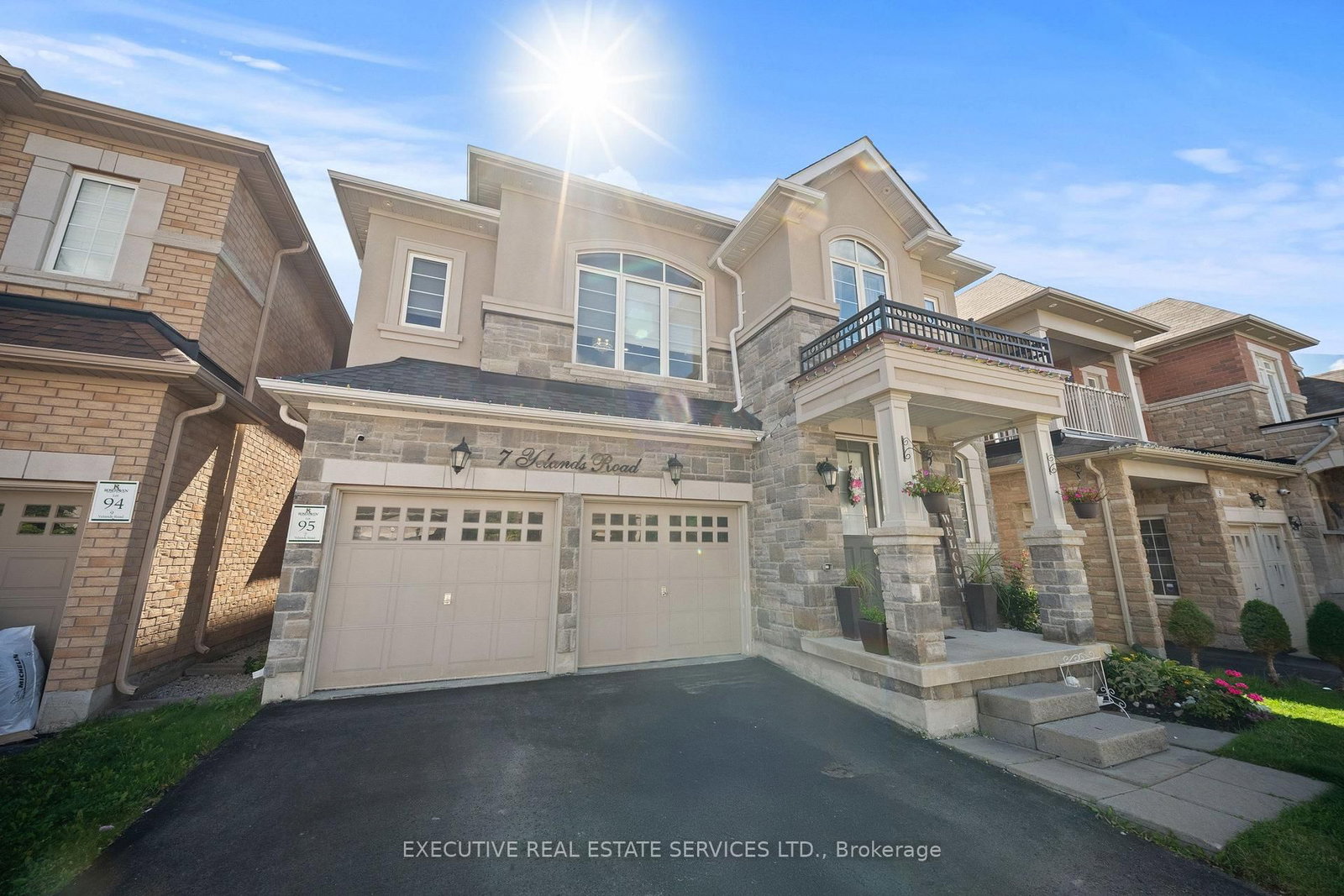 7 Yelands Road • Brampton, ON photo 4