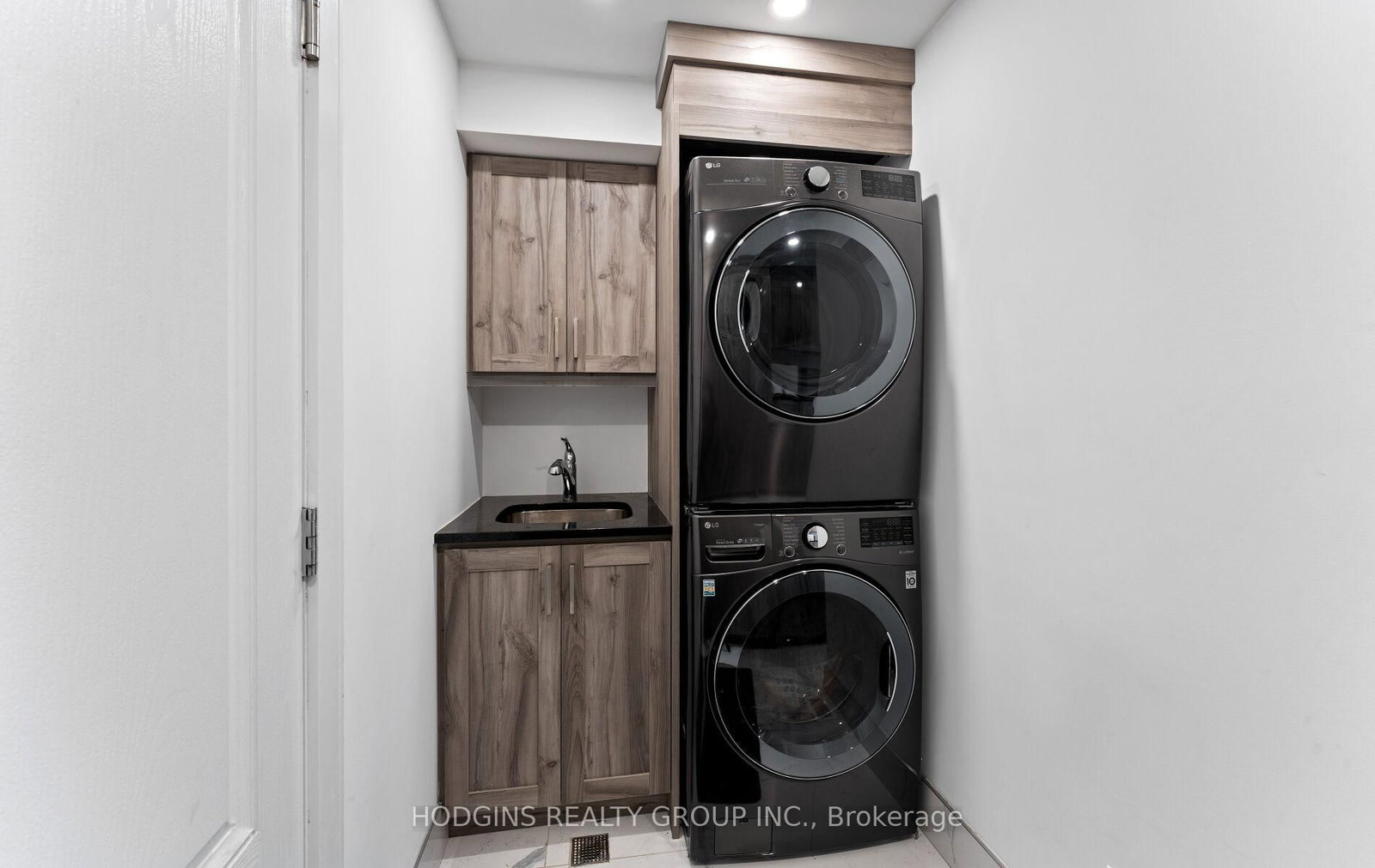 1670 Caverly Court • Mississauga, ON photo 22