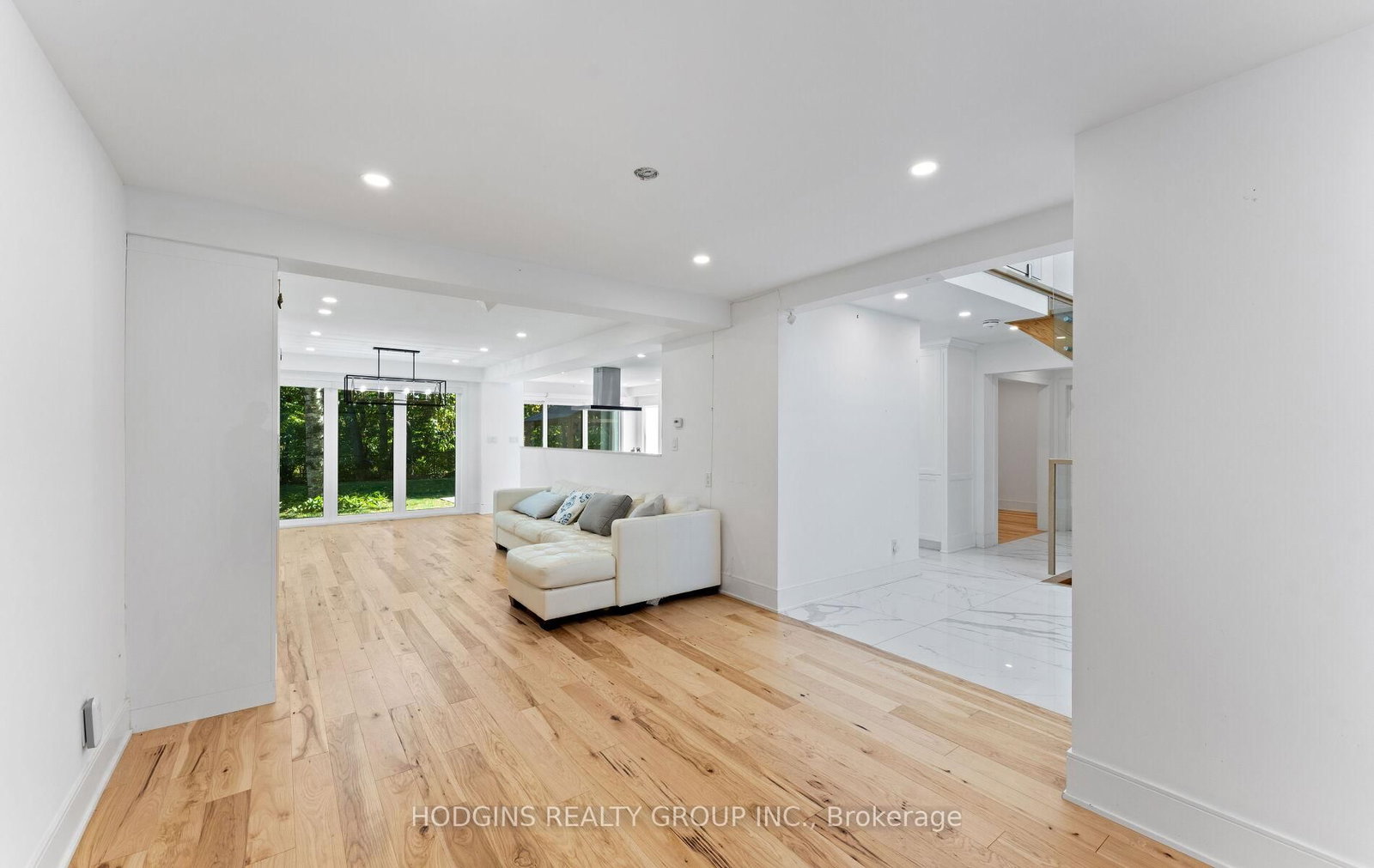 1670 Caverly Court • Mississauga, ON photo 8