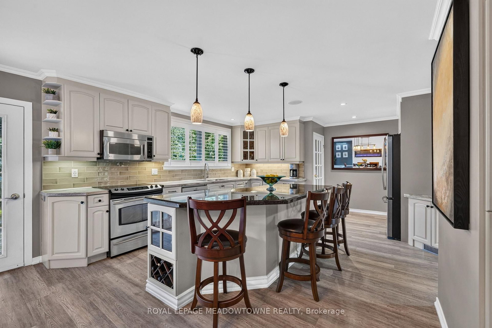 30 Metcalfe Court • Halton Hills, ON photo 16