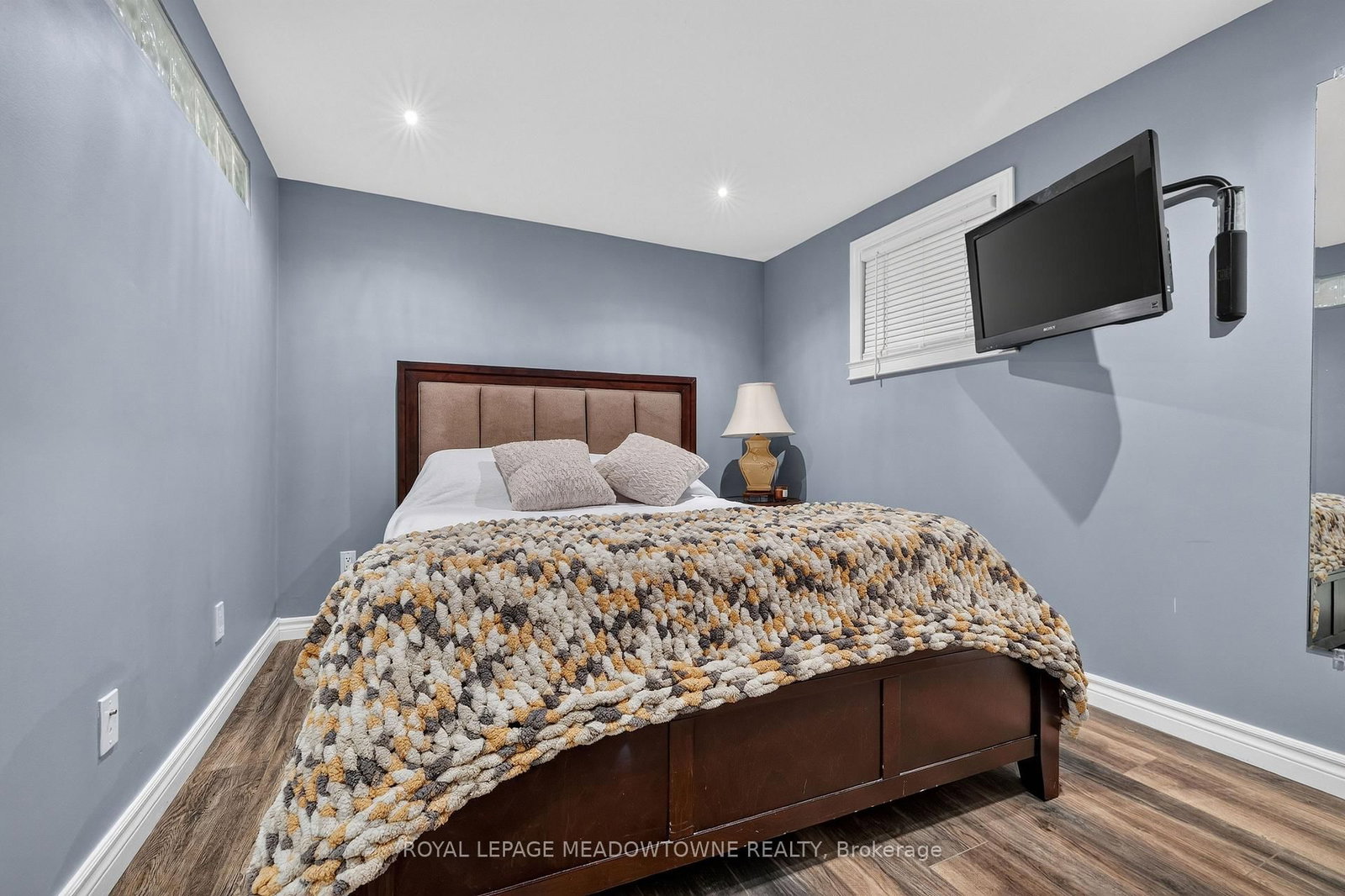 30 Metcalfe Court • Halton Hills, ON photo 28