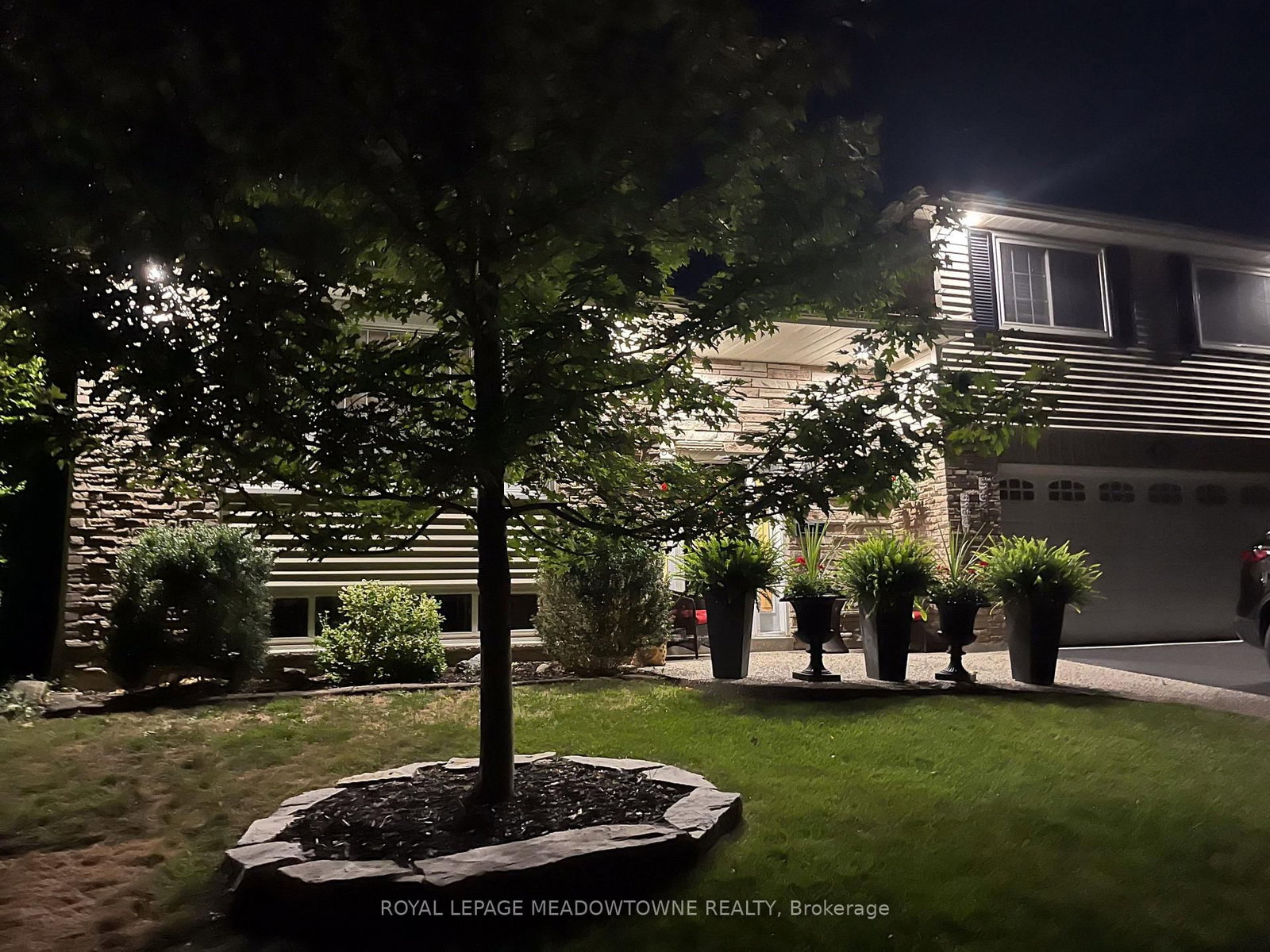 30 Metcalfe Court • Halton Hills, ON photo 45
