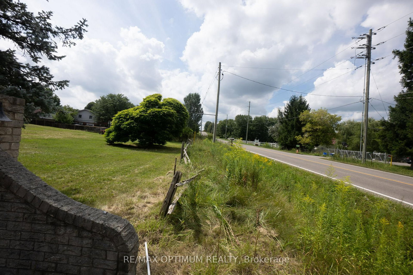 11900 5 Side Road • Halton Hills, ON photo 11