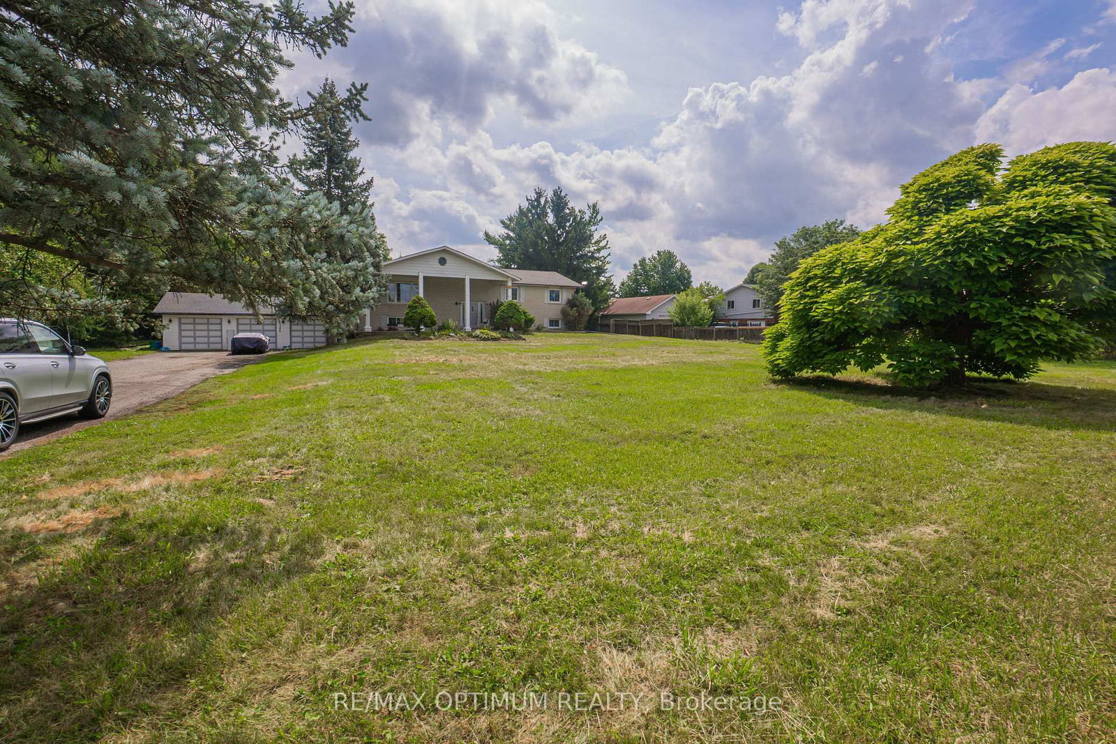 11900 5 Side Road • Halton Hills, ON photo 6