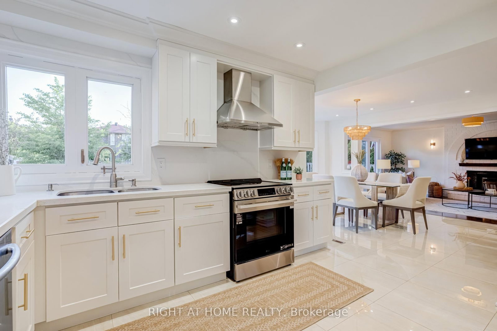2598 Mason Heights • Mississauga, ON photo 10