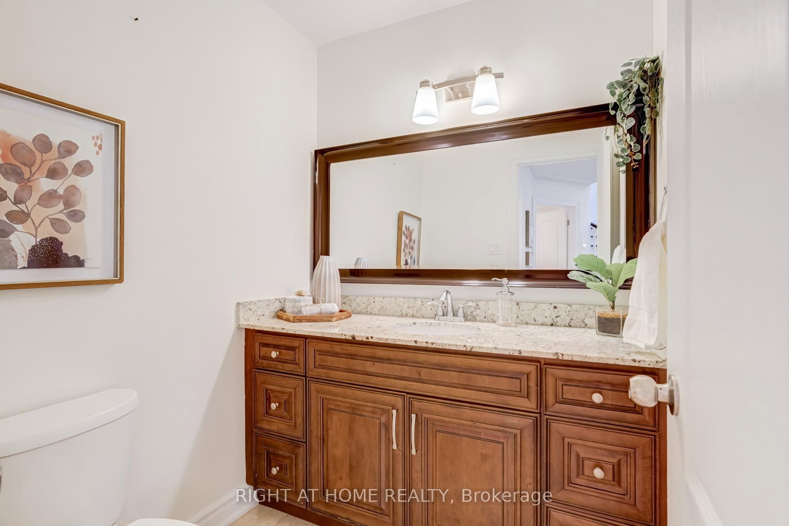 2598 Mason Heights • Mississauga, ON photo 19