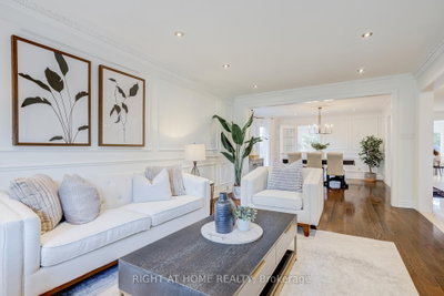 2598 Mason Heights • Mississauga, ON photo 6