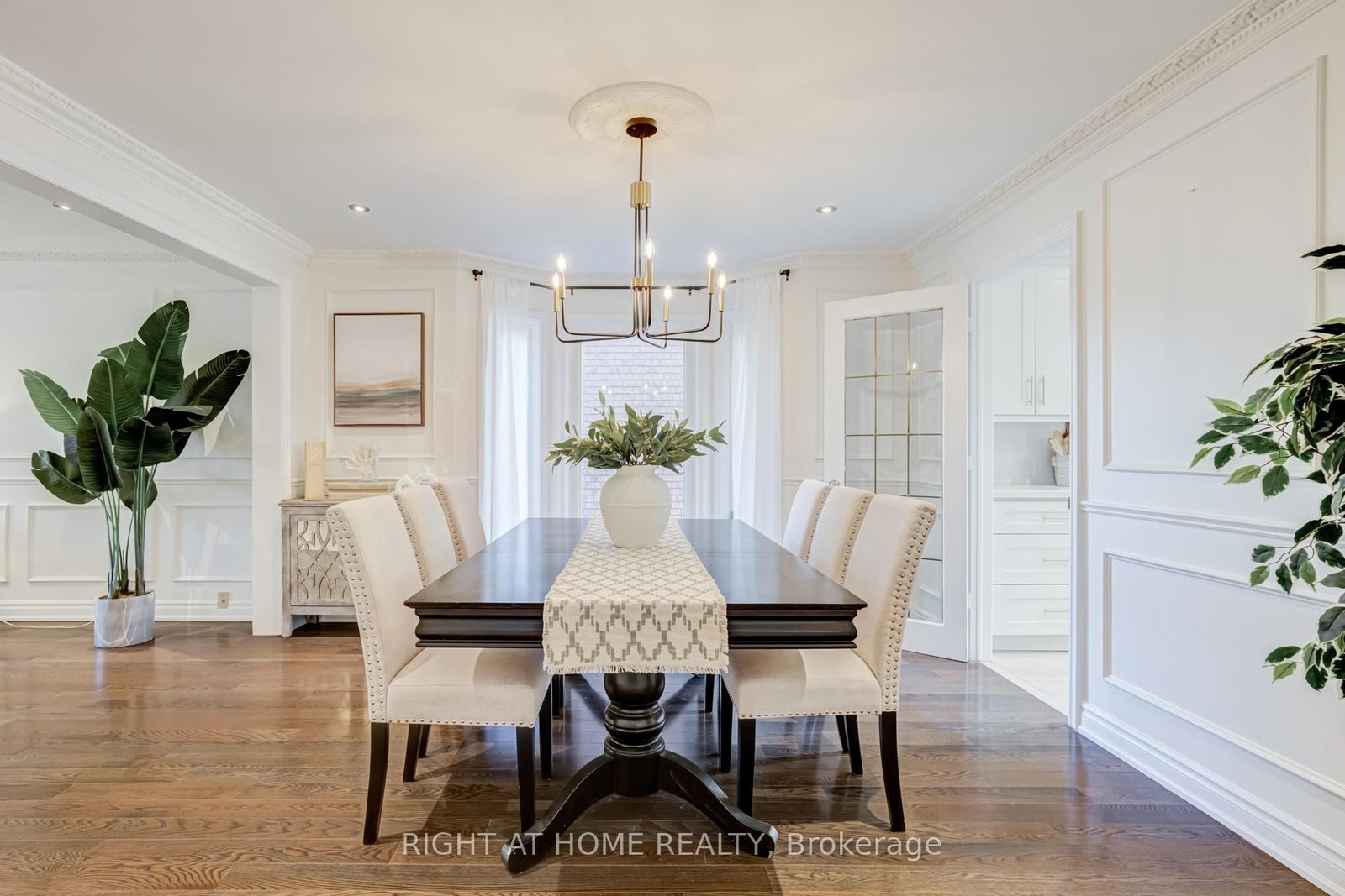 2598 Mason Heights • Mississauga, ON photo 8