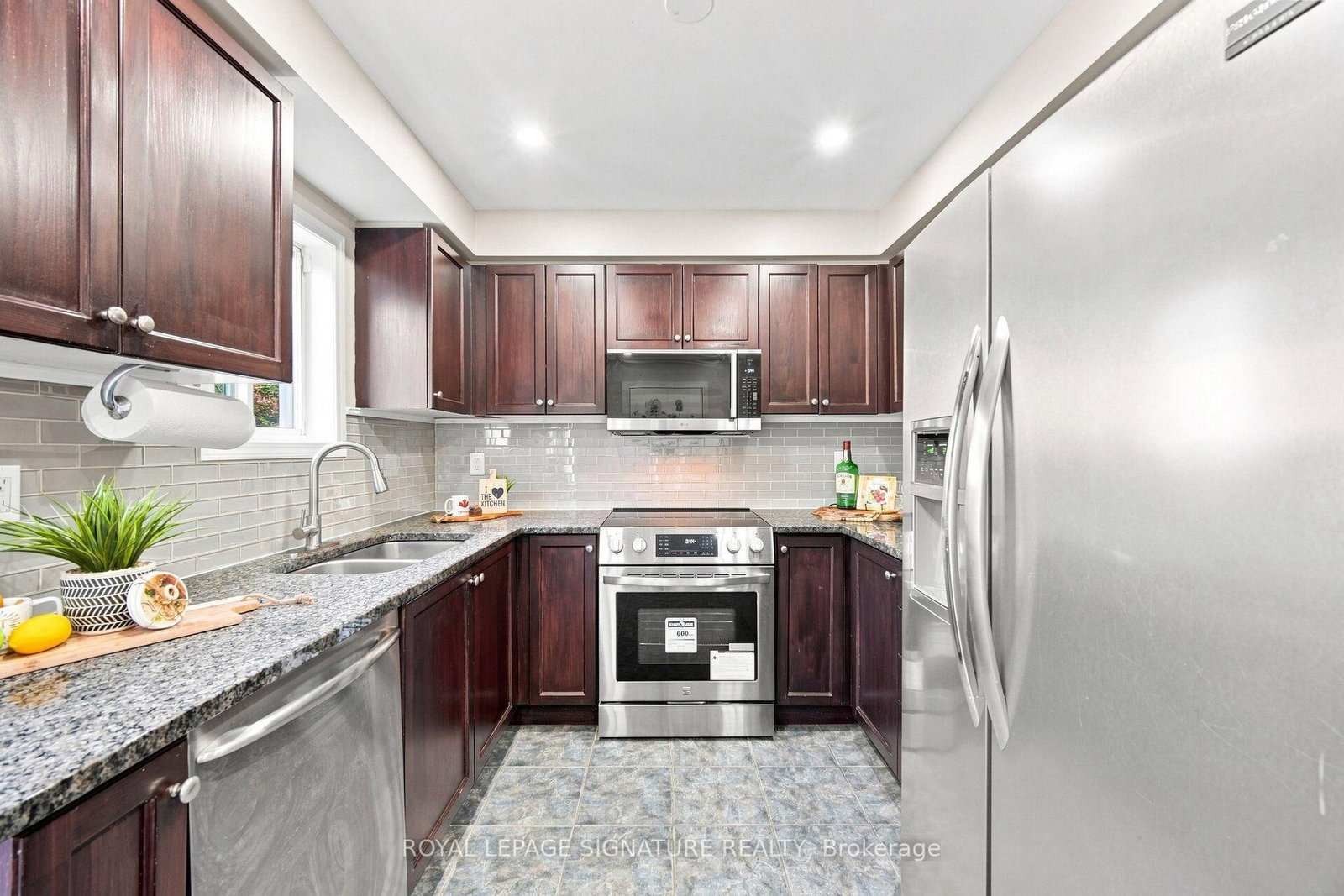 1137 Houston Drive • Milton, ON photo 17