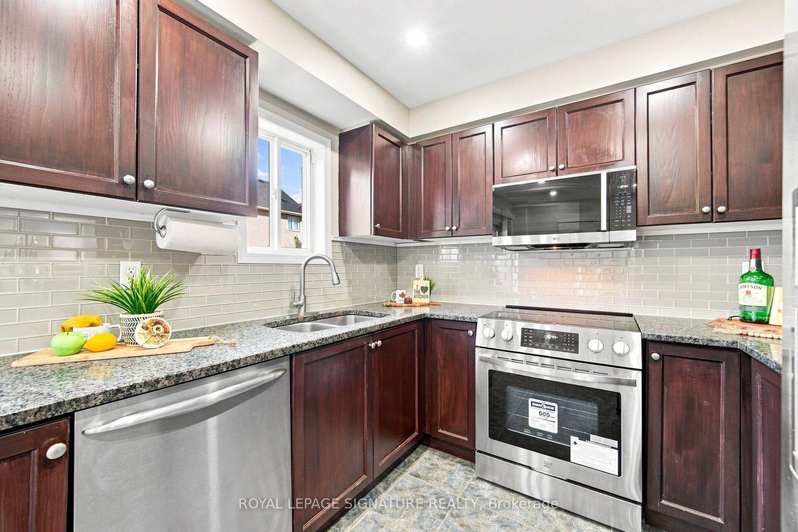 1137 Houston Drive • Milton, ON photo 18