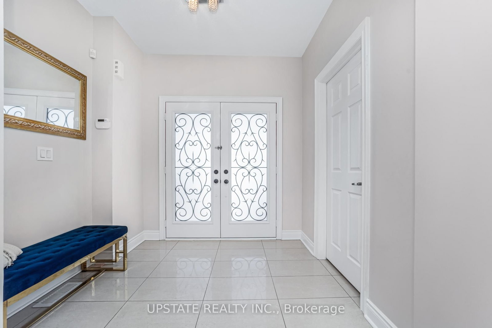 5 Dillon Drive • Brampton, ON photo 4