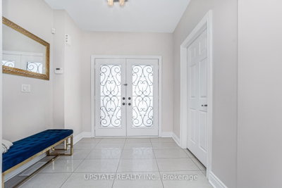 5 Dillon Drive • Brampton, ON photo 4