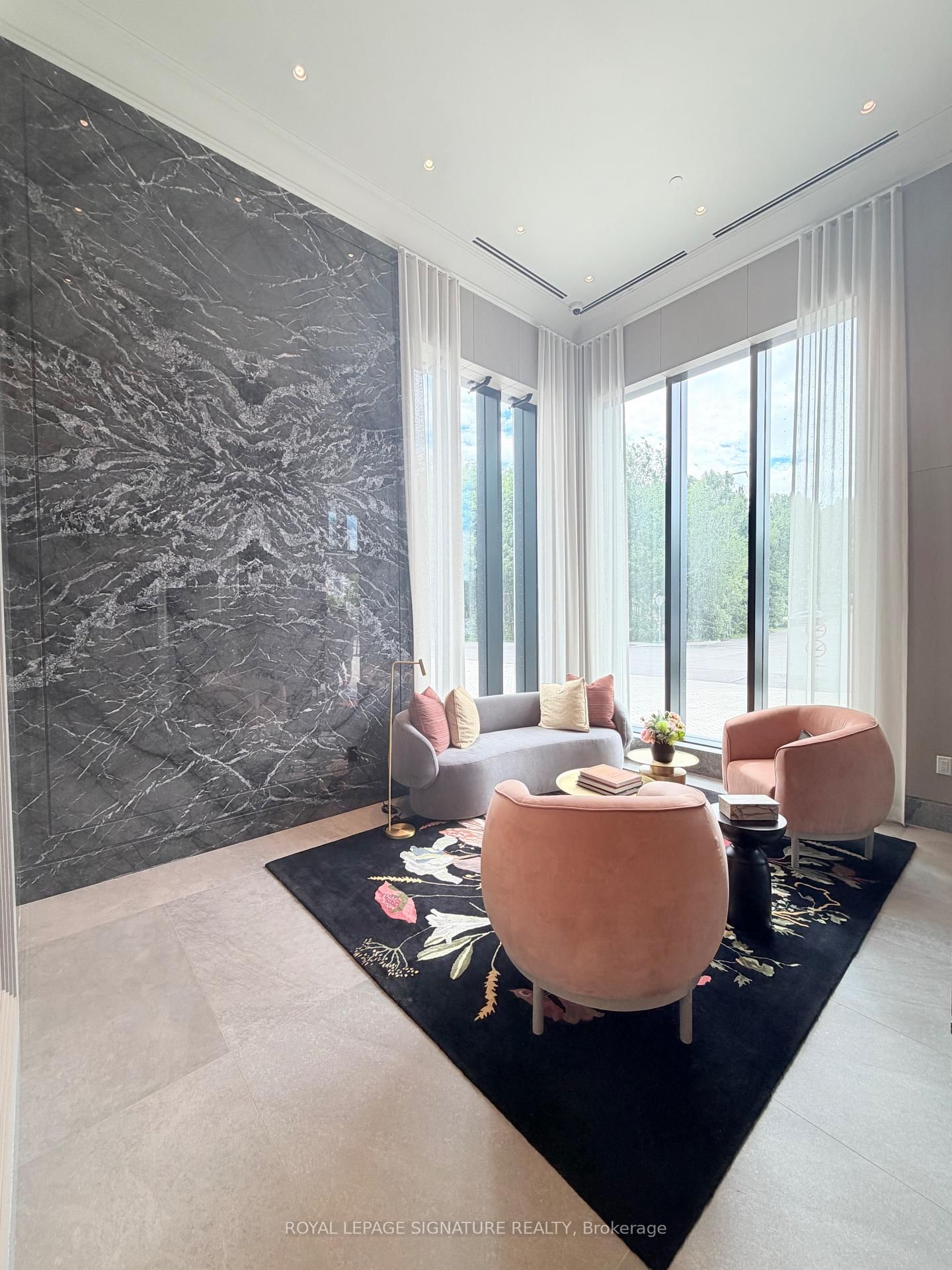 259 The Kingsway • #301 • Toronto, ON photo 27