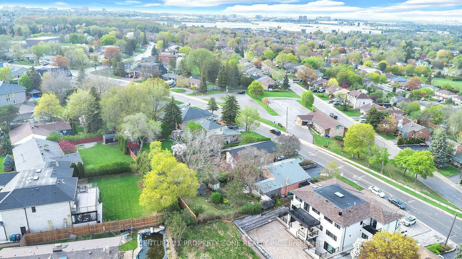 122 Vista Boulevard • Mississauga, ON photo 46