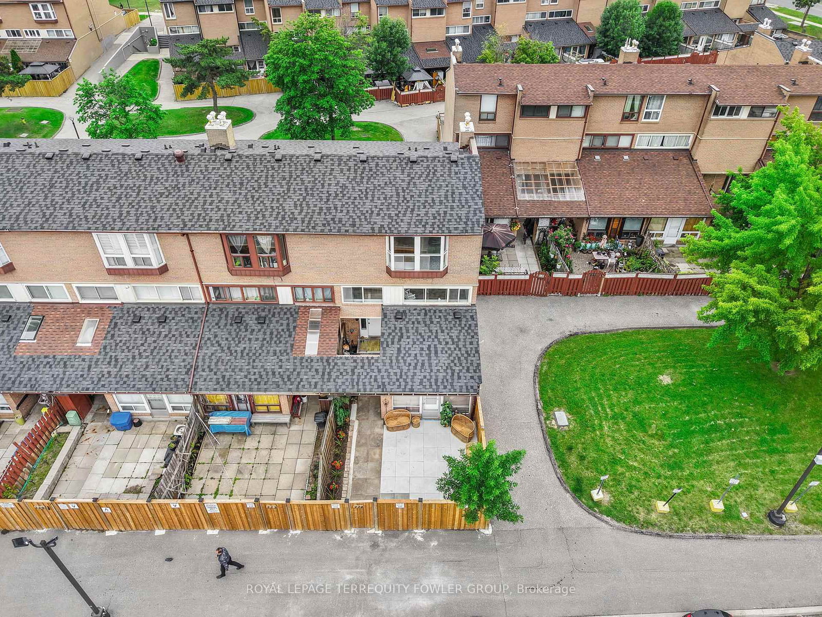 260 John Garland Boulevard • #224 • Toronto, ON photo 46