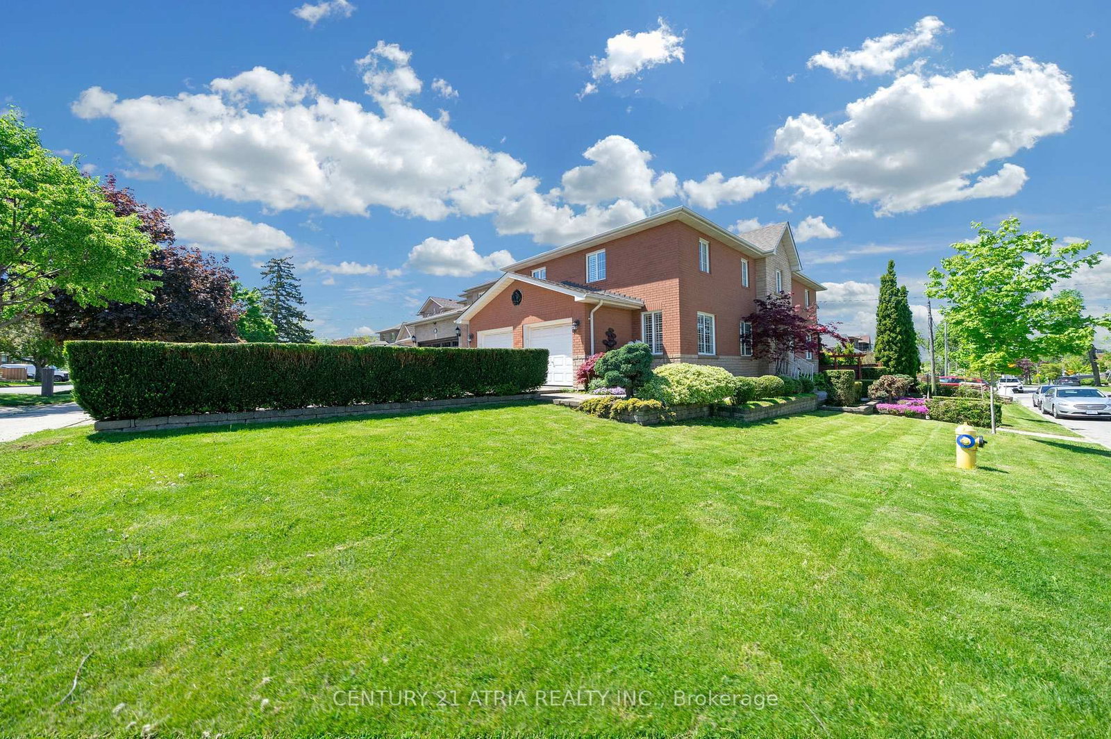 543 Queens Drive • Toronto, ON photo 4