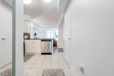 215 Sherway Gardens Road • #2005 • Toronto, ON photo 4
