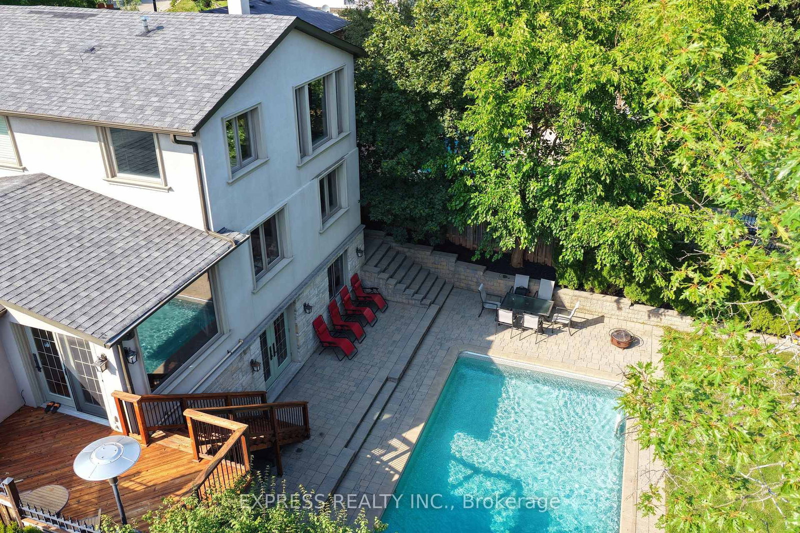 506 Falgarwood Drive • Oakville, ON photo 5