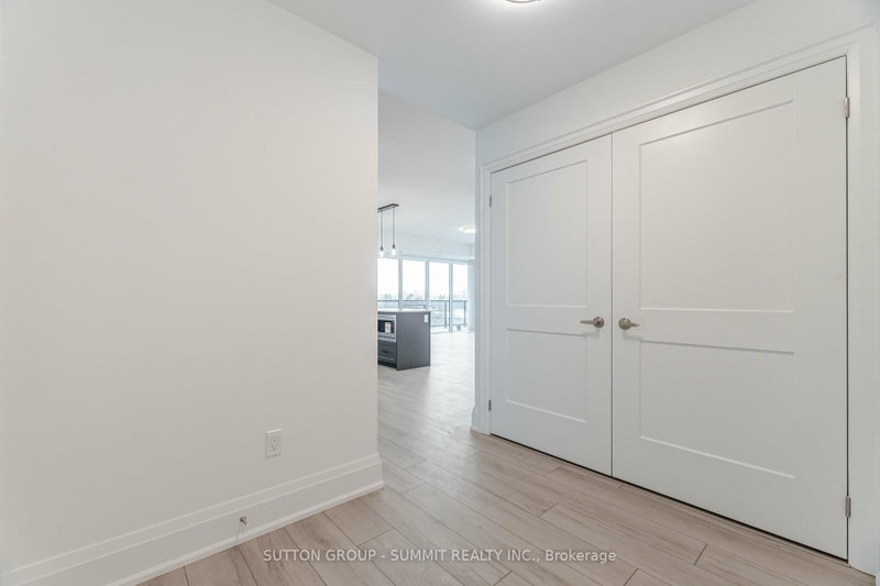 602 - 1035 Southdown Road