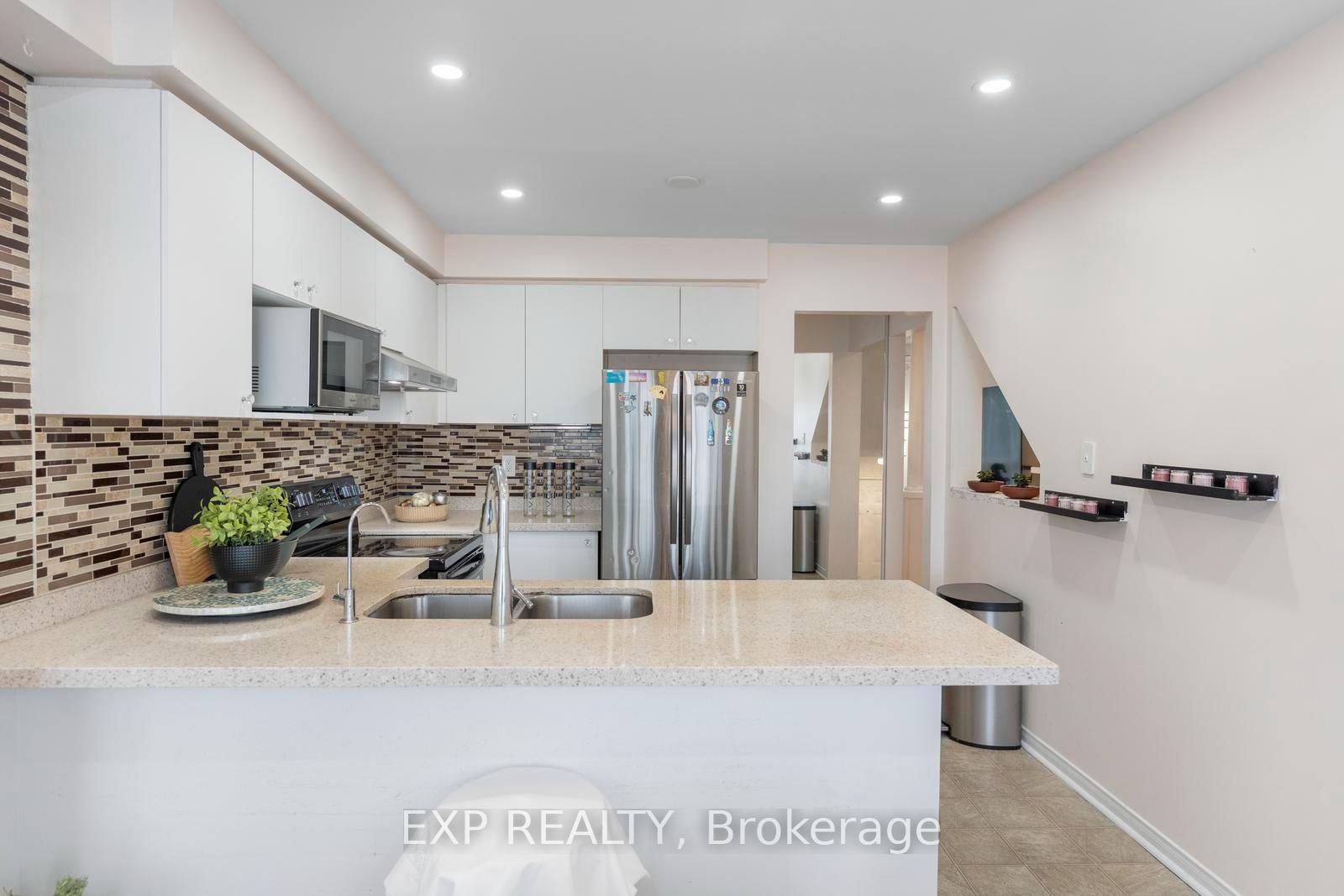 123 Brickyard Way • Brampton, ON photo 13