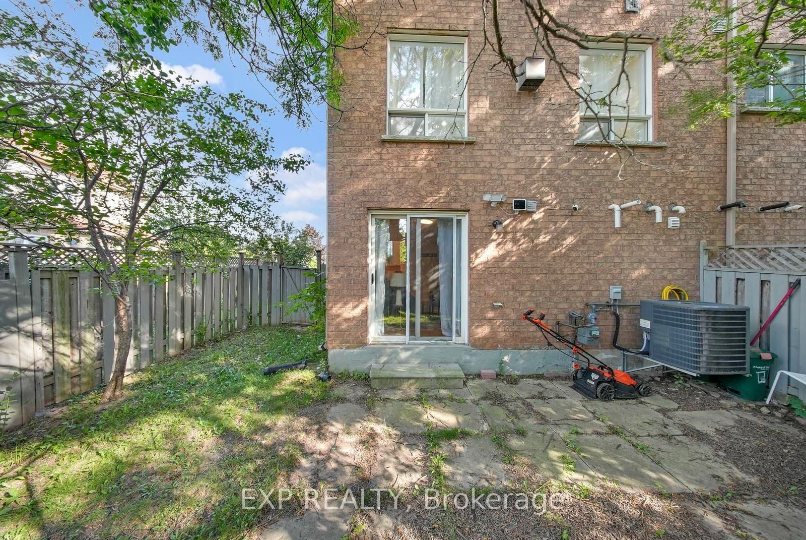 123 Brickyard Way • Brampton, ON photo 29