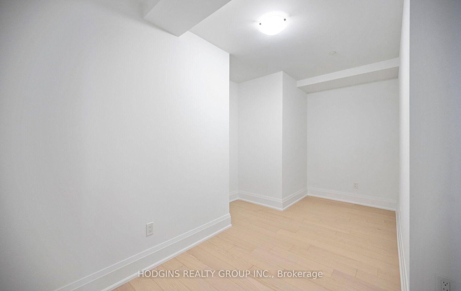 1035 Southdown Road • #UPH 2008 • Mississauga, ON photo 28