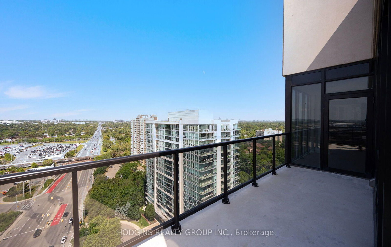 1035 Southdown Road • #UPH 2008 • Mississauga, ON photo 32