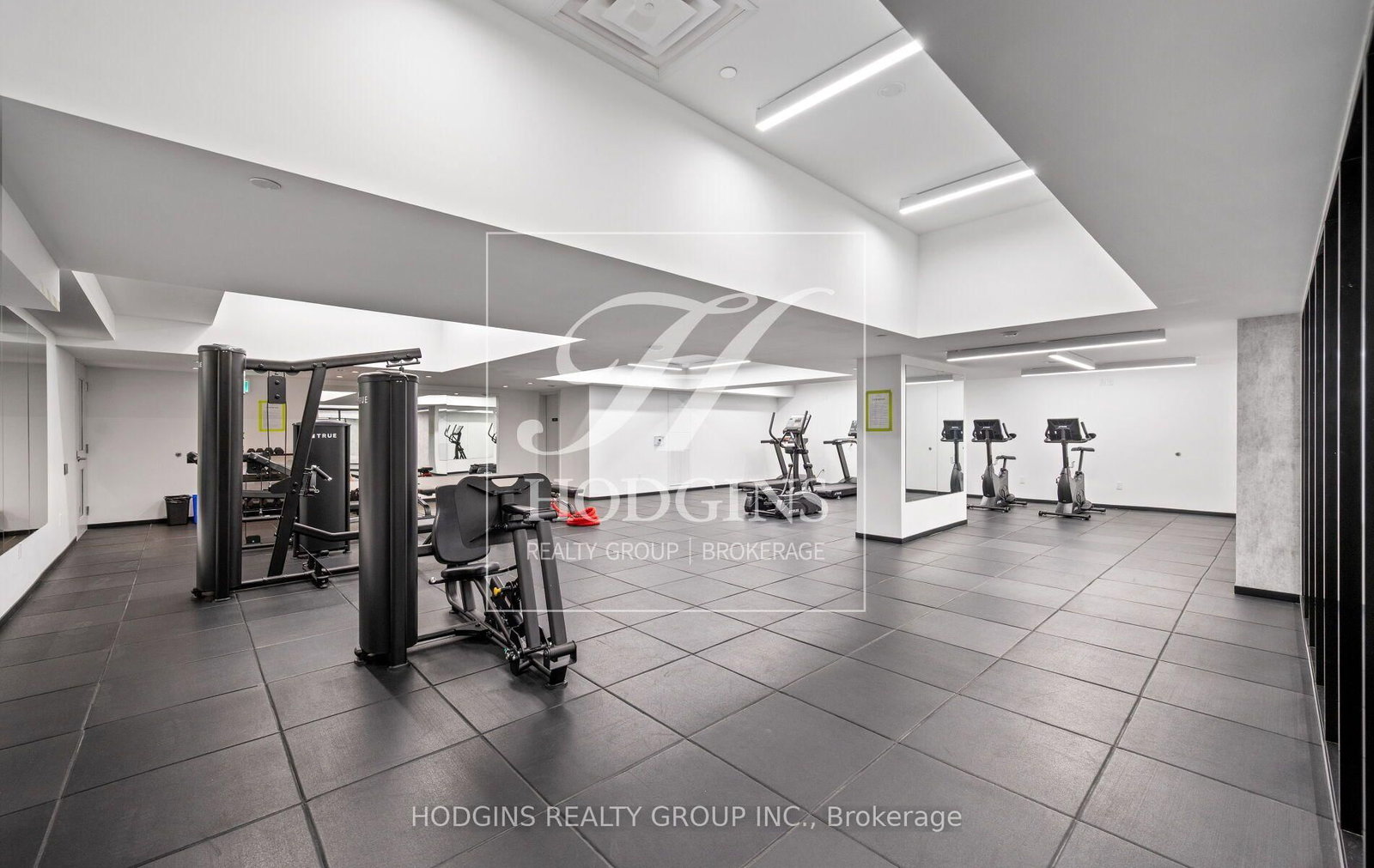 1035 Southdown Road • #UPH 2008 • Mississauga, ON photo 47