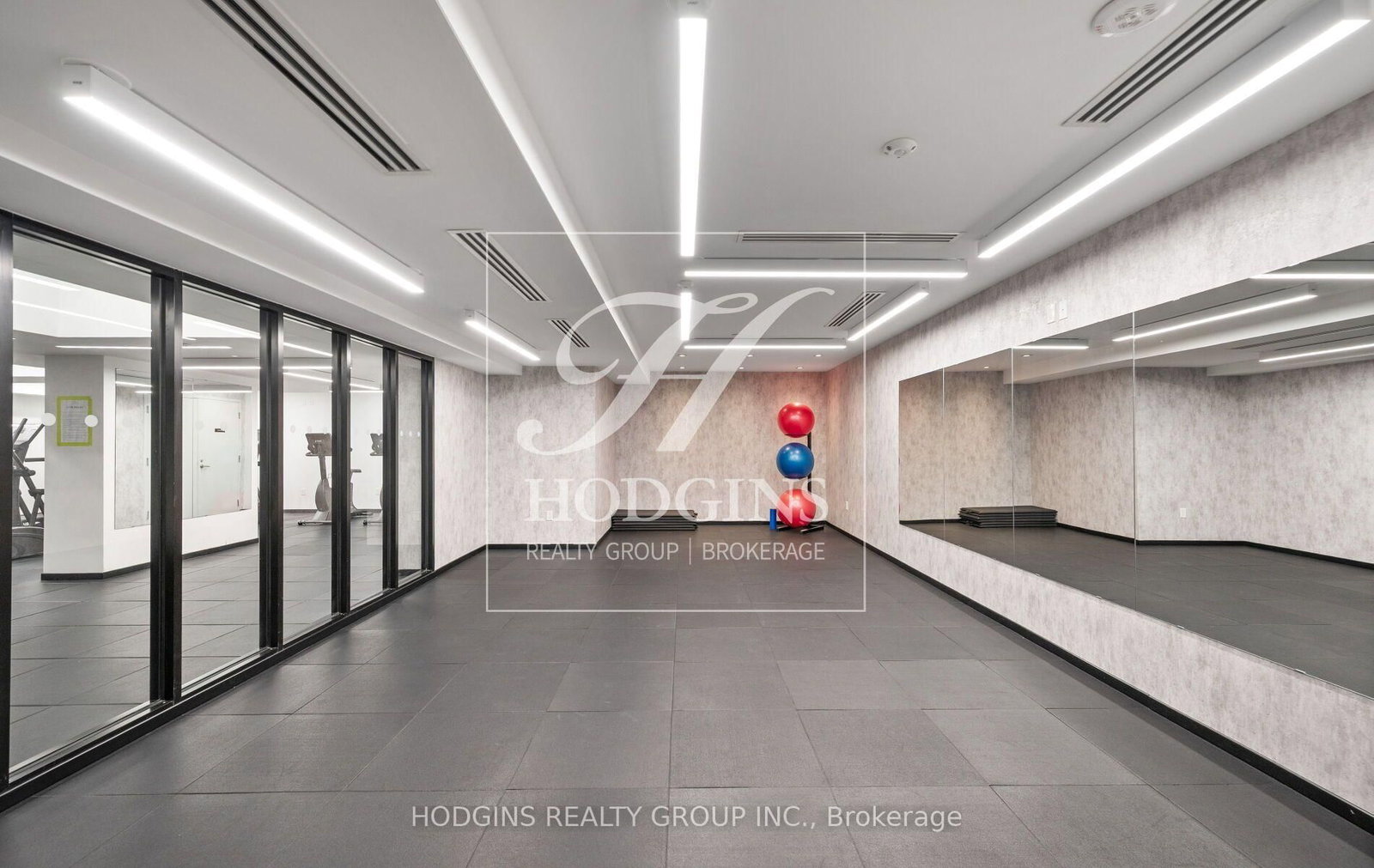 1035 Southdown Road • #UPH 2008 • Mississauga, ON photo 48