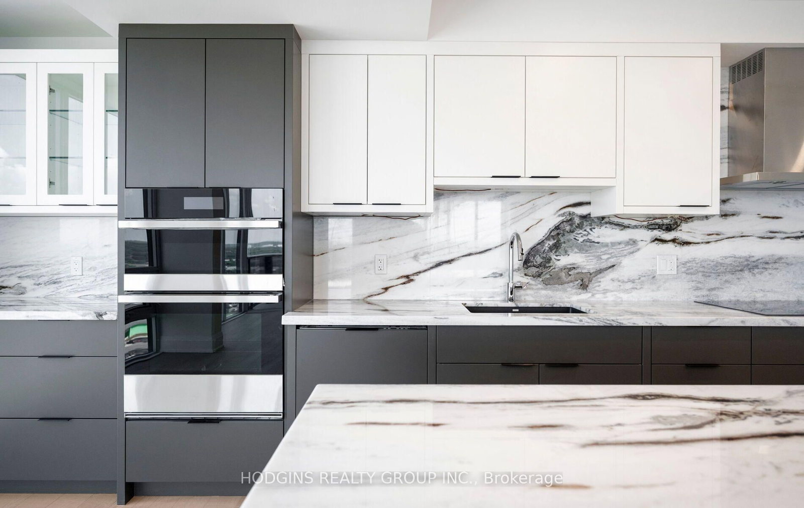 1035 Southdown Road • #UPH 2008 • Mississauga, ON photo 6