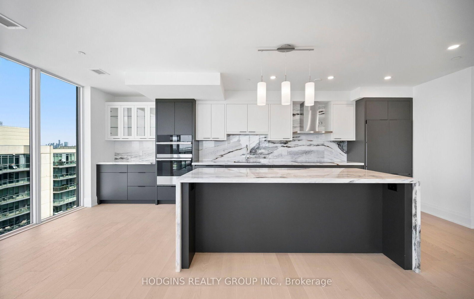 1035 Southdown Road • #UPH 2008 • Mississauga, ON photo 8