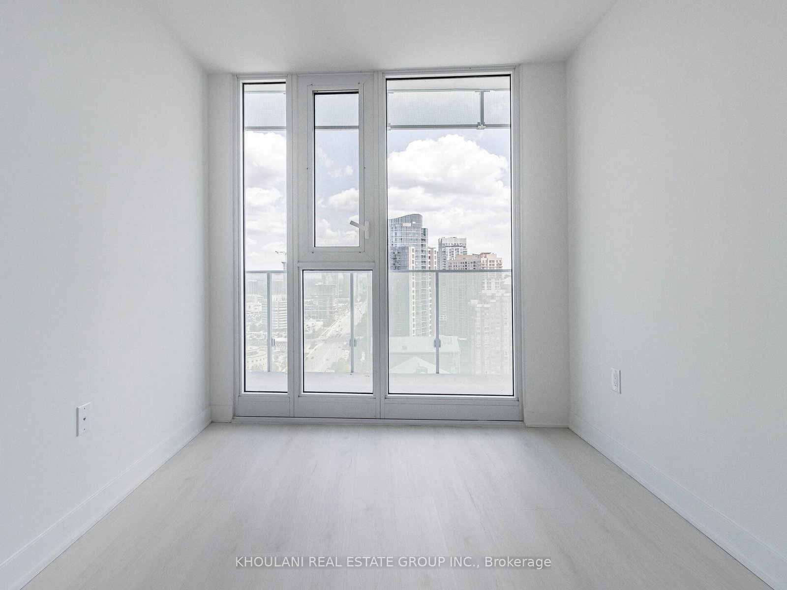 3900 Confederation Parkway • #2212 • Mississauga, ON photo 19