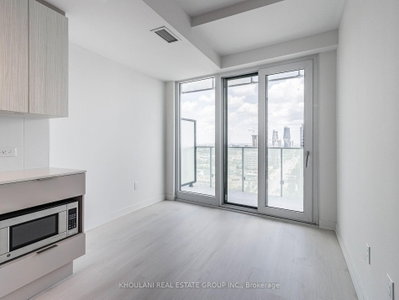 3900 Confederation Parkway • #2212 • Mississauga, ON photo 5