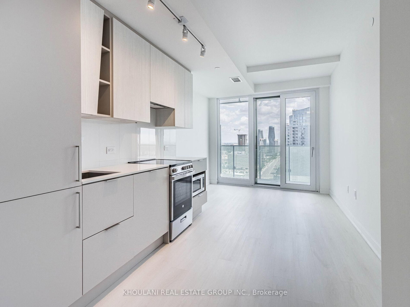 3900 Confederation Parkway • #2212 • Mississauga, ON photo 9