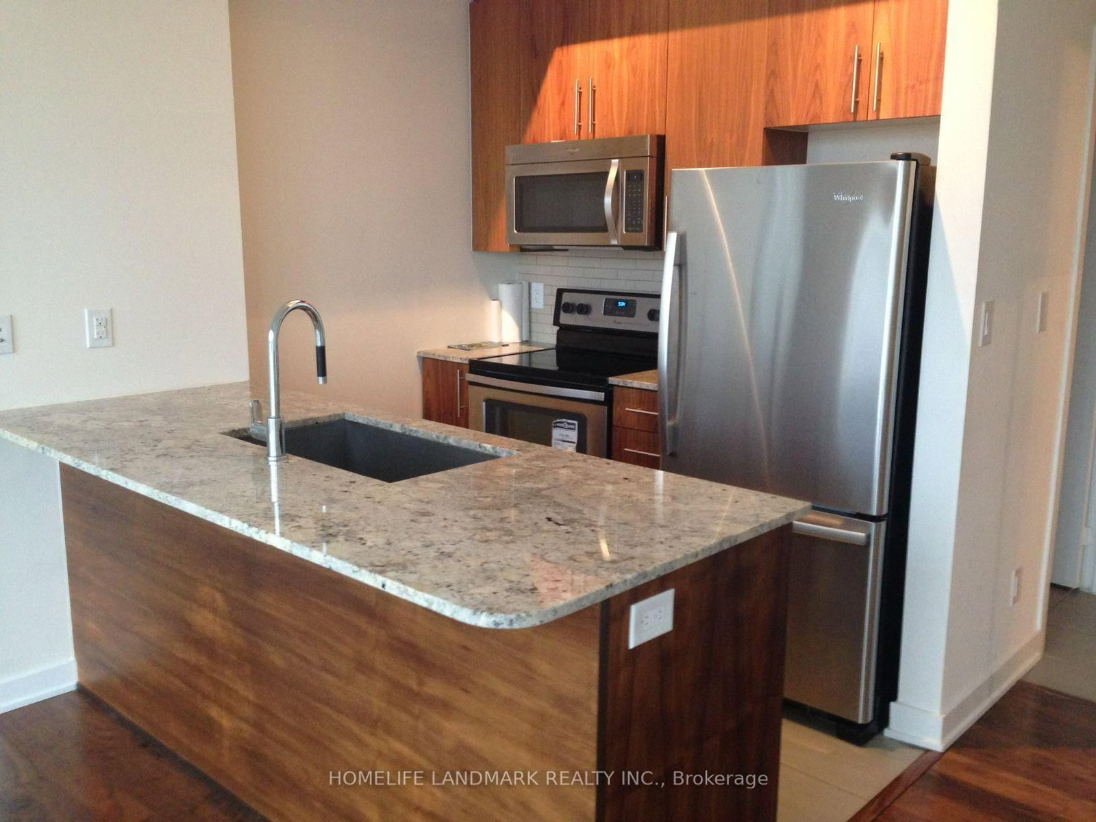 4099 Brickstone Mews • #507 • Mississauga, ON photo 2