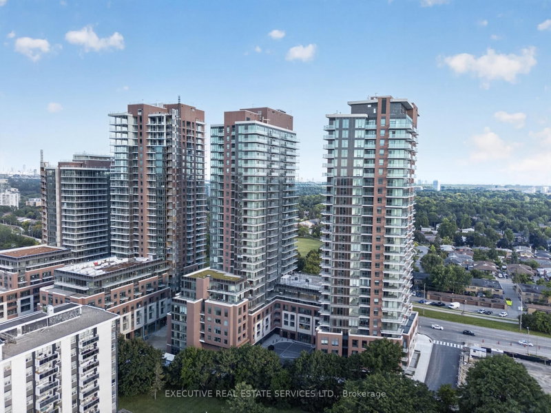 824 - 4010 Eglinton Avenue W