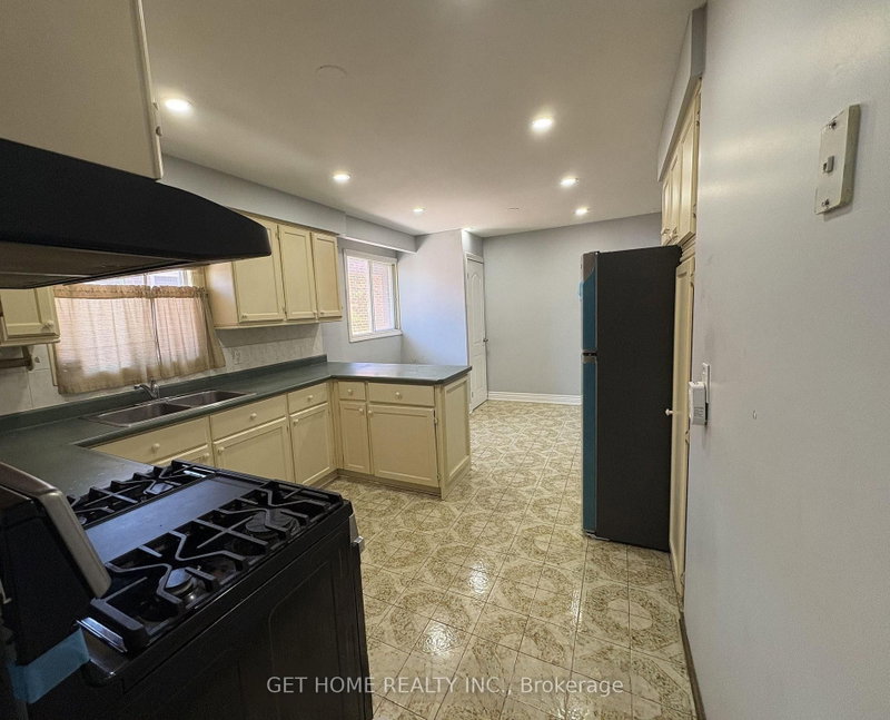 #Main - 55 Major Oaks Drive