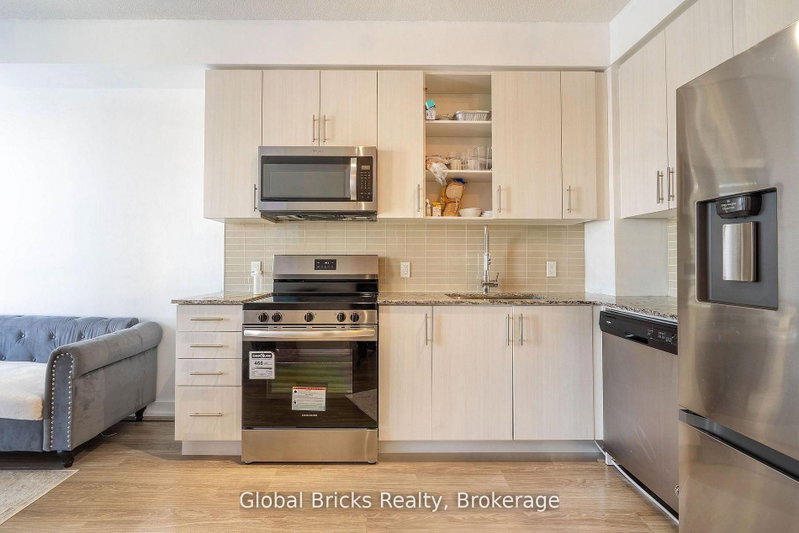 4085 Parkside Village Mississauga,ON L5B 0K9 — Photo 10