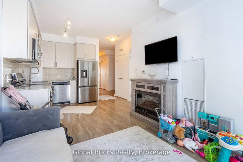 4085 Parkside Village Mississauga,ON L5B 0K9 — Photo 14