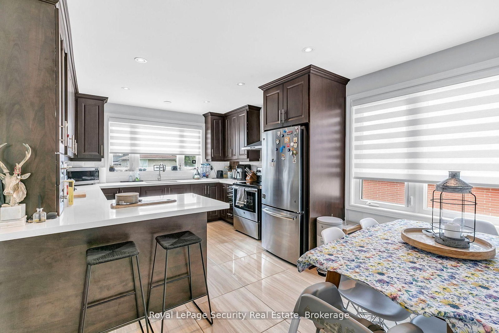 251 Thistle Down Boulevard • Toronto, ON photo 10