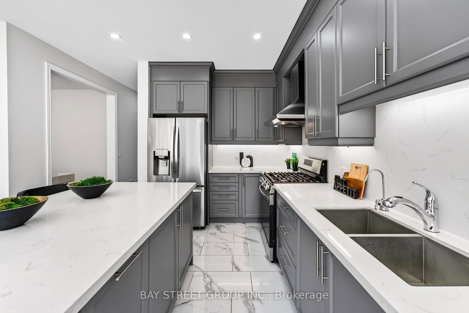 62 MINNOCK Street • Caledon, ON photo 13