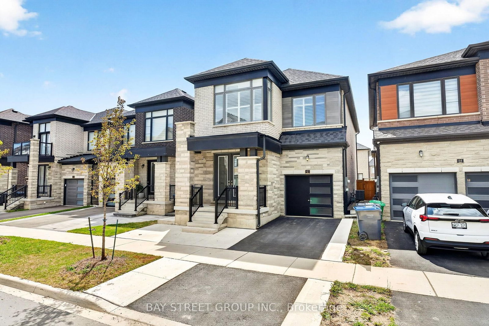 62 MINNOCK Street • Caledon, ON photo 5