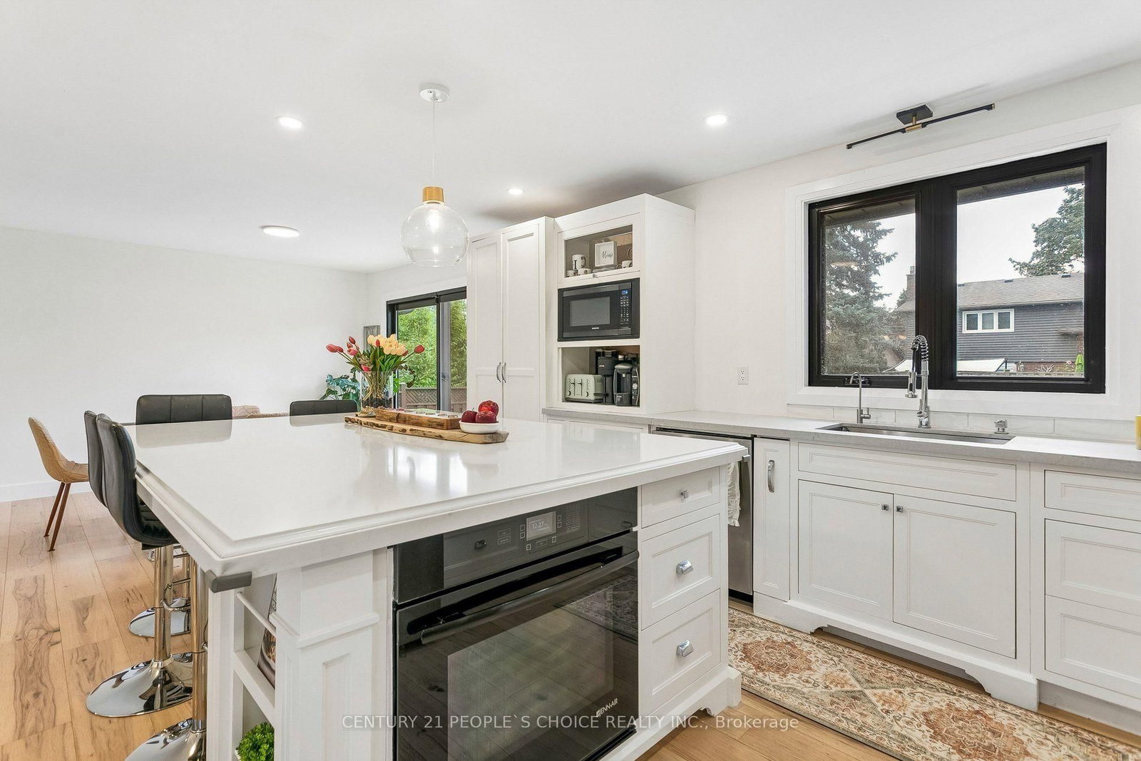 2505 Yarmouth Crescent • Oakville, ON photo 16