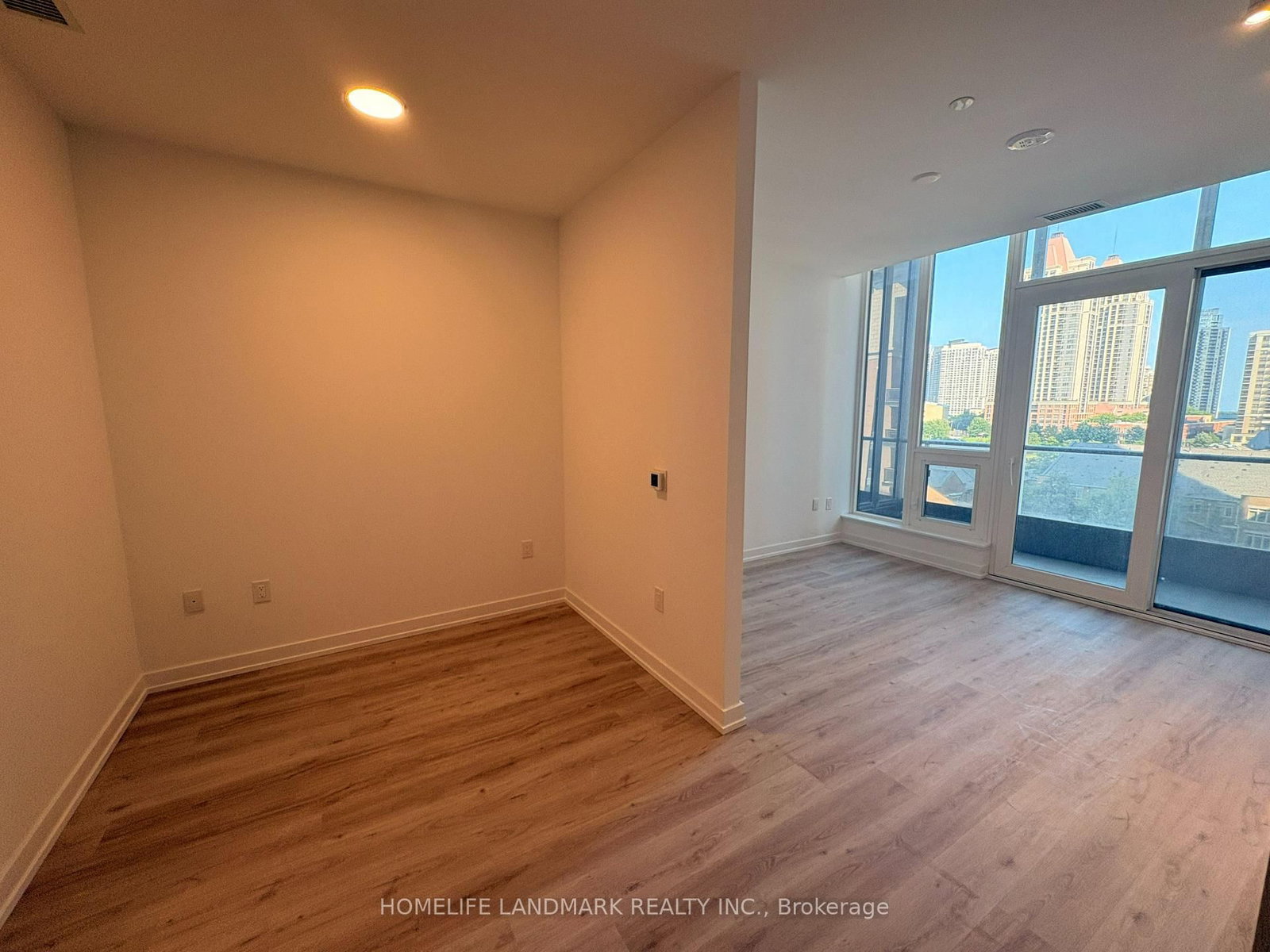 505-395 Square One Dr, Mississauga, view 5