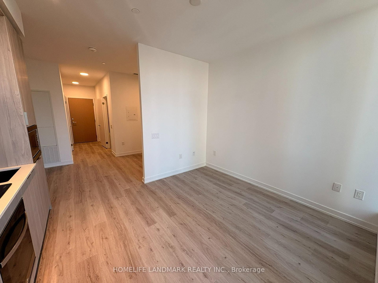 505-395 Square One Dr, Mississauga, view 8