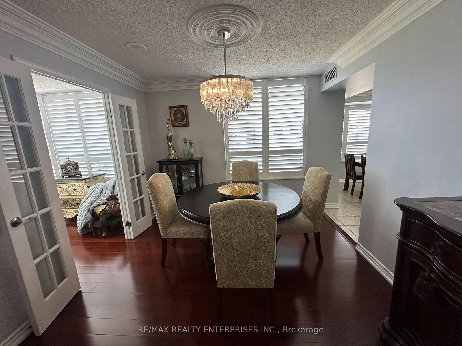 35 Kingsbridge Garden Circle W • #711 • Mississauga, ON photo 20