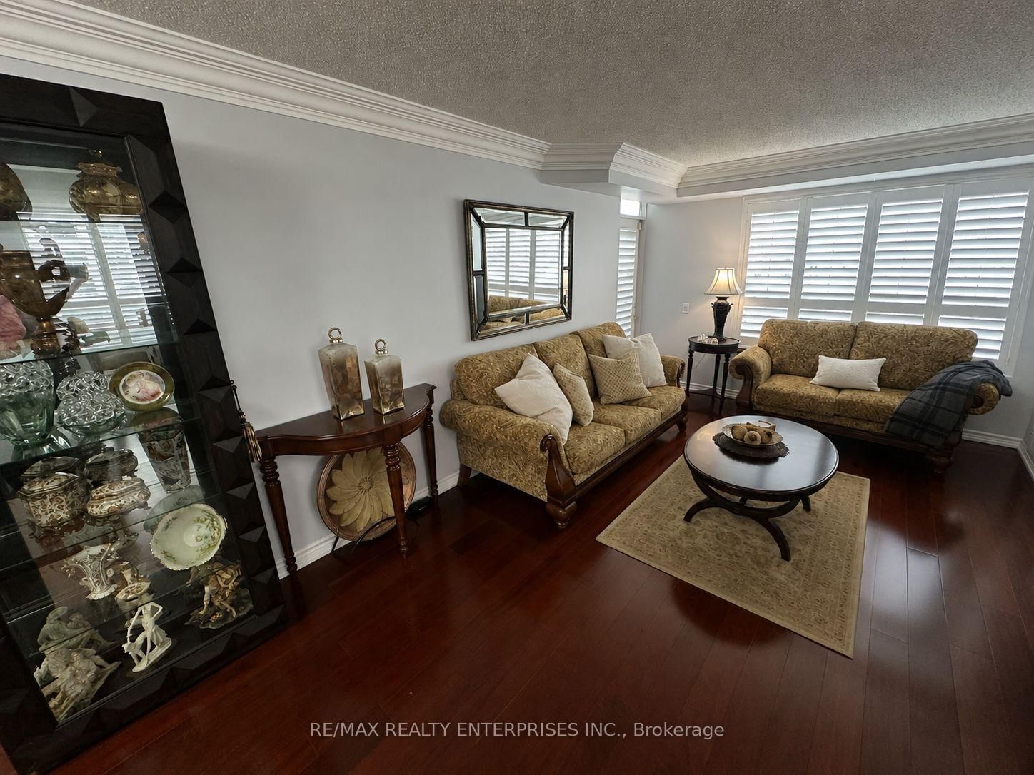 35 Kingsbridge Garden Circle W • #711 • Mississauga, ON photo 4