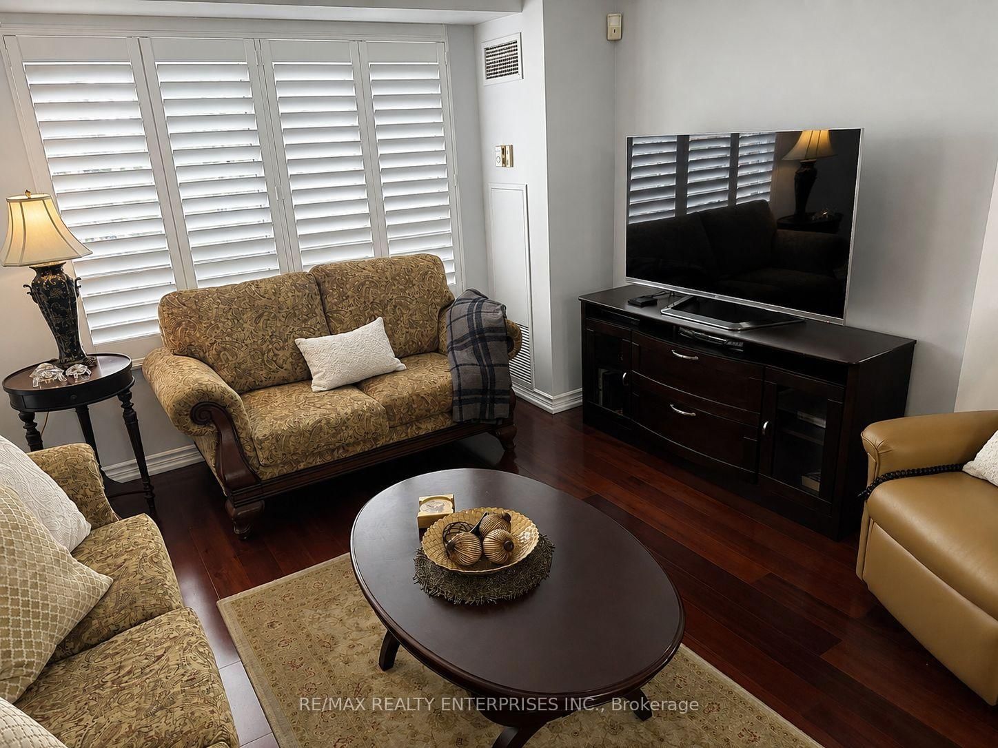 35 Kingsbridge Garden Circle W • #711 • Mississauga, ON photo 8